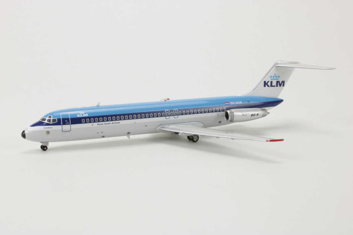 INFLIGHT 200 MCDONNELL DOUGLAS DC-9-32 ROYAL DUTCH AIRLINES(KLM) REG: PH-DOB