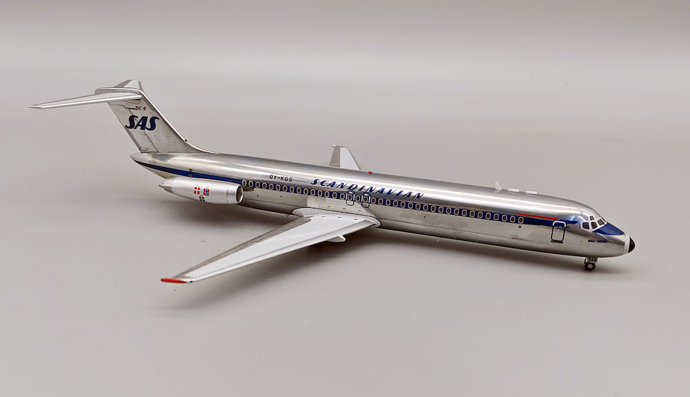 INFLIGHT 200 DC-9-41 SCANDINAVIAN AIRLINES (SAS) (POLISHED) REG: OY-KGS