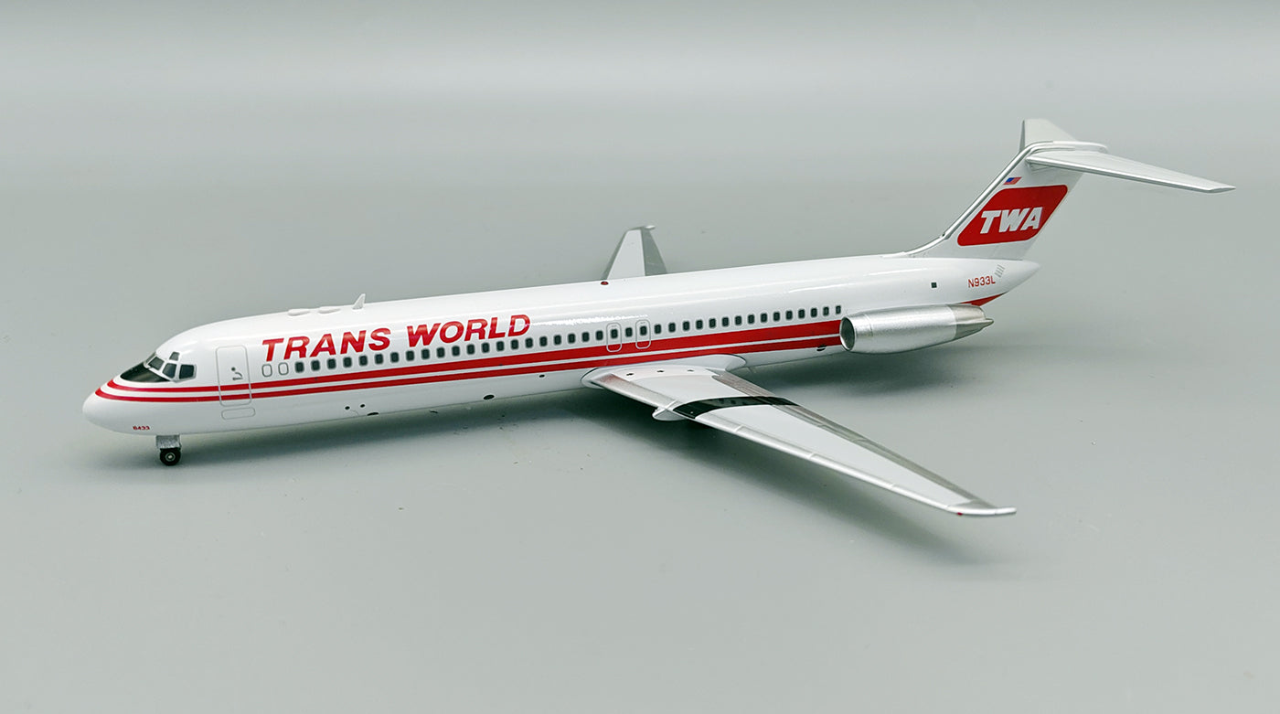 INFLIGHT 200 DC-9-41 TRANS WORLD AIRLINES (TWA) REG: N933L
