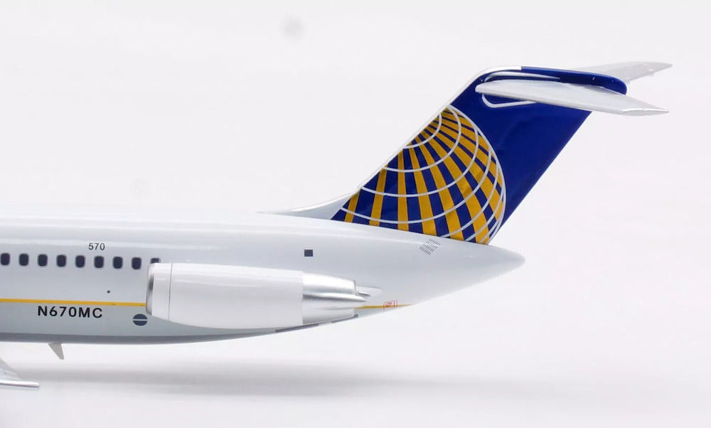 INFLIGHT 200  DC-9-51 CONTINENTAL REG: 670MC