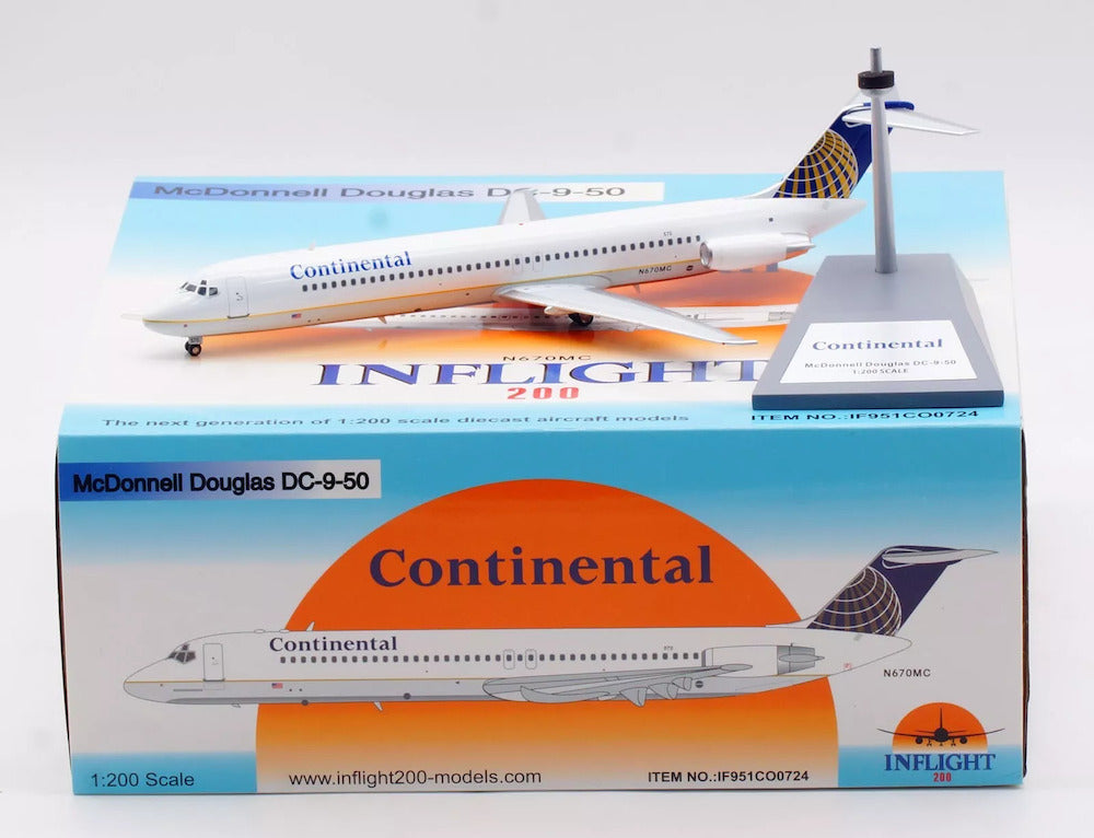INFLIGHT 200  DC-9-51 CONTINENTAL REG: 670MC