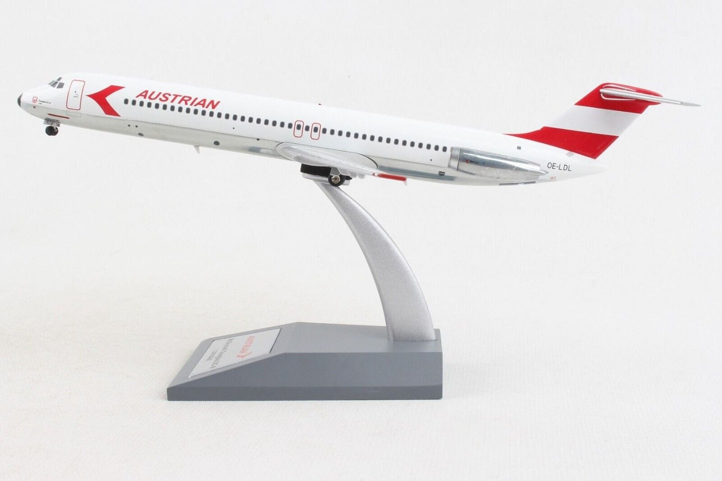 INFLIGHT 200 DC-9-51 AUSTRIAN AIRLINES REG: OE-LDL