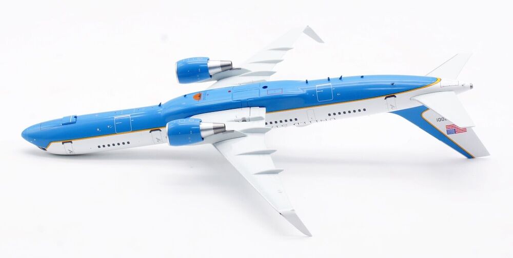 INFLIGHT 200 BOEING C-32A (757-2G4) USAF REG: 98-0001