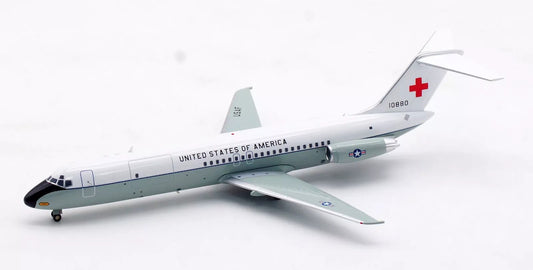 INFLIGHT 200 C-9A US AIR FORCE NIGHTINGALE REG: 71-0880