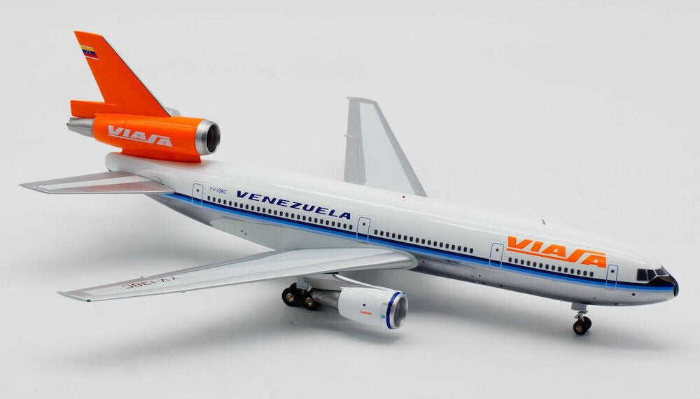 INFLIGHT 200 DC-10-30 VIASA REG: YV-138C POLISHED