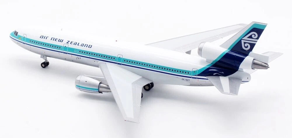 INFLIGHT 200 DC-10-30 AIR NEW ZEALAND REG: ZK-NZT
