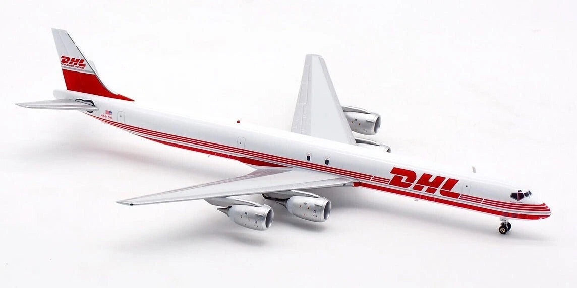 INFLIGHT 200 DC-8-73(F) DHL REG: N801DH WITH STAND