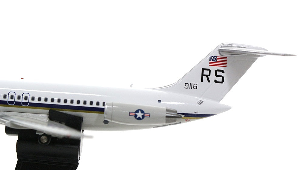 INFLIGHT 200 C-9B SKYTRAIN II (DC-9-32CF) US NAVY 159116