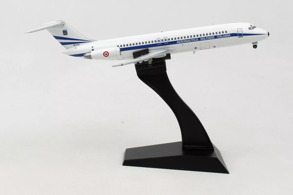 INFLIGHT 200 ITALIAN AIR FORCE DC-9-32 MM62012