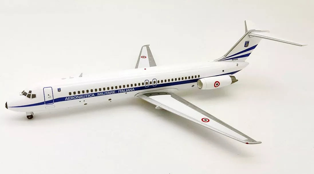 INFLIGHT 200 ITALIAN AIR FORCE DC-9-32 MM62012