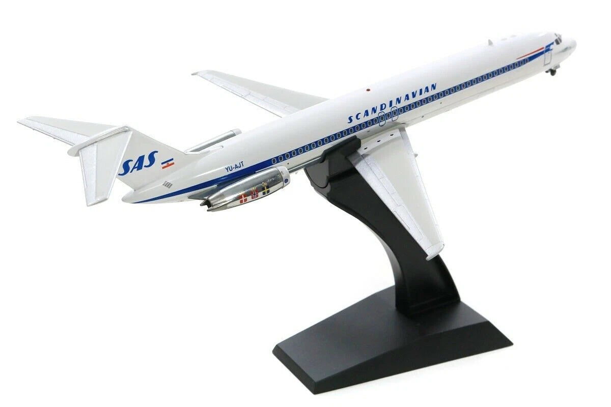 INFLIGHT 200 DC-9-51 SCANDINAVIAN AIRLINES REG: YU-AJU