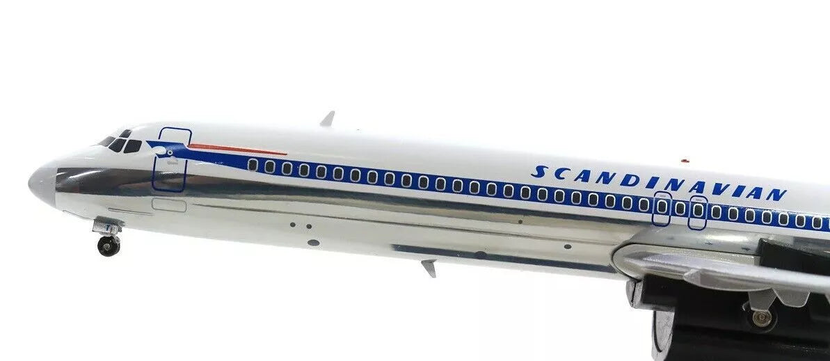 INFLIGHT 200 DC-9-51 SCANDINAVIAN AIRLINES REG: YU-AJU