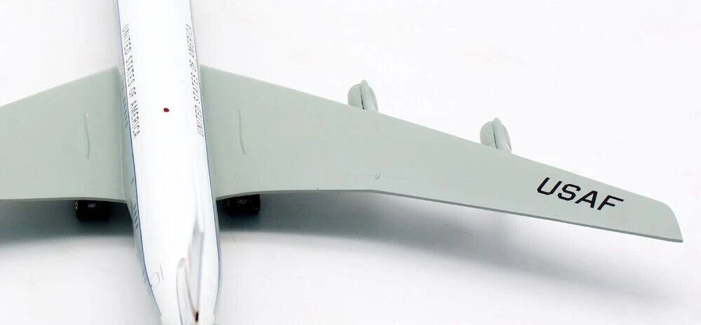 INFLIGHT 200 BOEING EC-18D (707-323C) USAAF REG: 81-0895