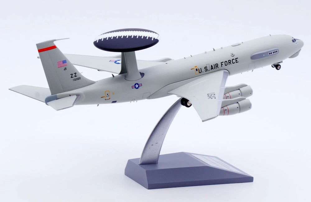 INFLIGHT 200 B707-300 E-3B SENTRY USA - AIR FORCE REG: 77-0352