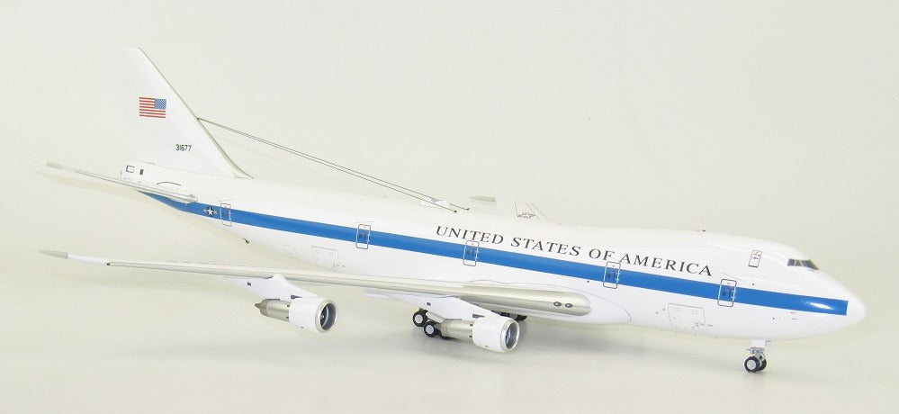 INFLIGHT 200 USAF BOEING E-4A 747-200B 73-1677