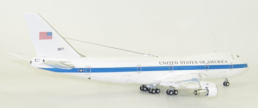 INFLIGHT 200 USAF BOEING E-4A 747-200B 73-1677