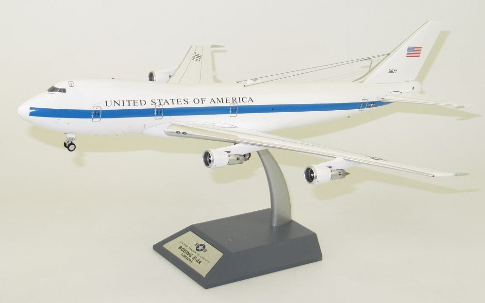 INFLIGHT 200 USAF BOEING E-4A 747-200B 73-1677