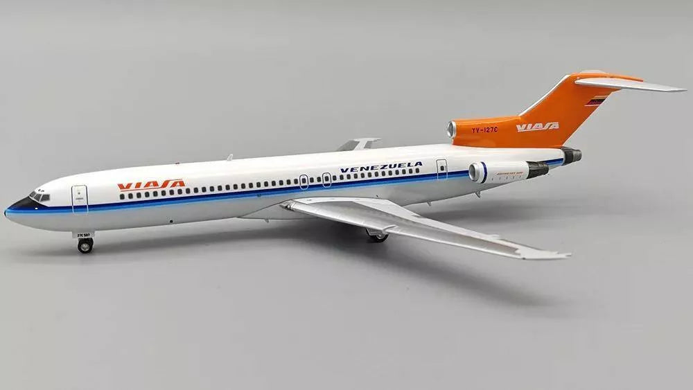 EL AVIADOR MODELS B727-200 VIASA REG: YV-127C