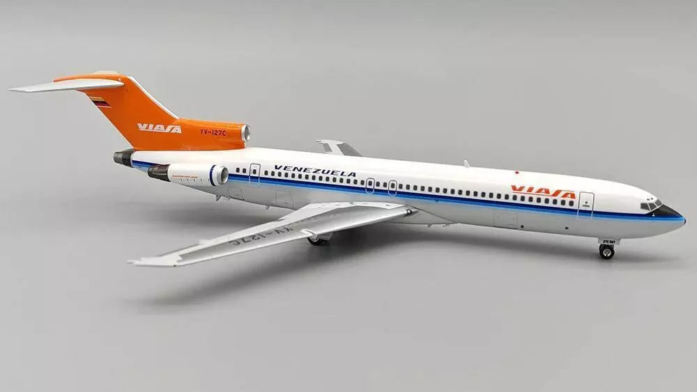 EL AVIADOR MODELS B727-200 VIASA REG: YV-127C