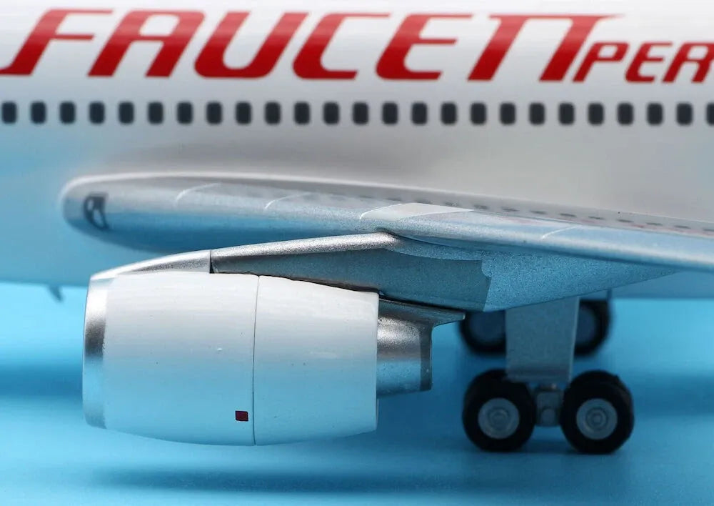 EL AVIADOR MODELS L-1011-385-1 TRISTAR 1 FAUCETT PERU REG: OB-1504