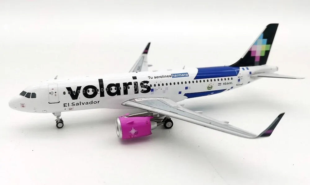 EL AVIADOR MODELS A320-271N VOLARIS EL SALVADOR REG: N544VL
