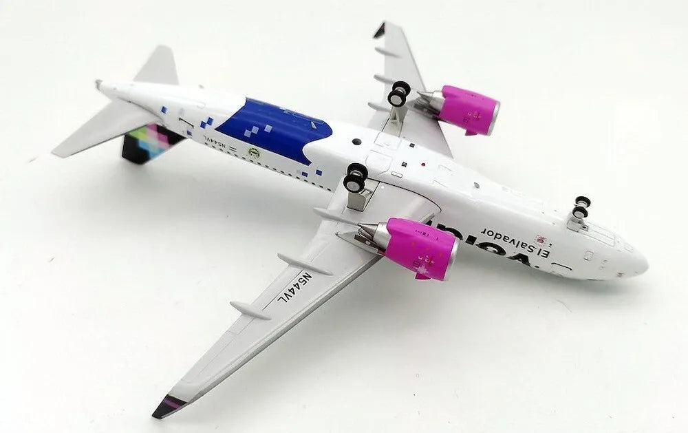 EL AVIADOR MODELS A320-271N VOLARIS EL SALVADOR REG: N544VL