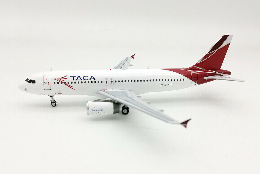 EL AVIADOR MODELS A320 TACA REG: N682TA