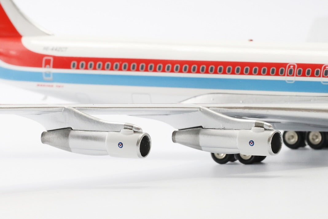 EL AVIADOR MODELS B707-399C DOMINICANA REG: HI-442CT