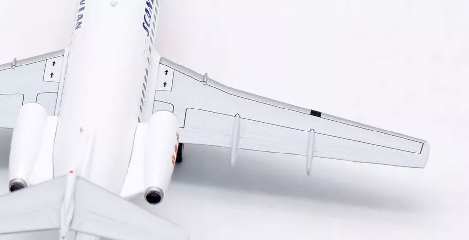 INFLIGHT 200 F-28-4000 SCANDINAVIAN AIRLINES (SAS) "FELLOWSHIP" REG: SE-DGO