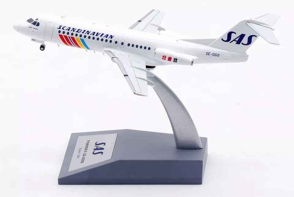 INFLIGHT 200 F-28-4000 SCANDINAVIAN AIRLINES (SAS) "FELLOWSHIP" REG: SE-DGO