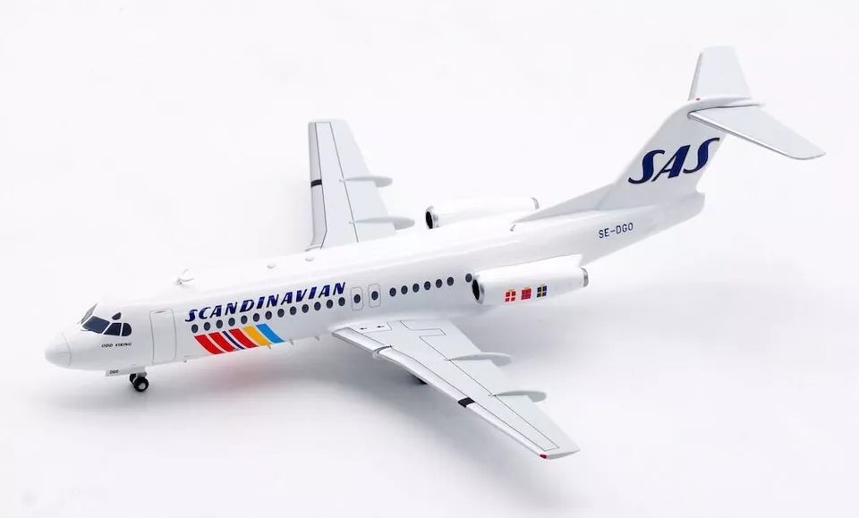 INFLIGHT 200 F-28-4000 SCANDINAVIAN AIRLINES (SAS) "FELLOWSHIP" REG: SE-DGO