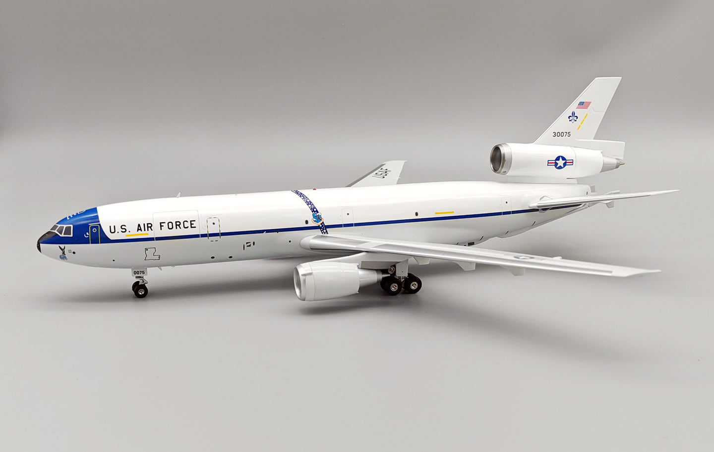INFLIGHT 200 KC-10A EXTENDER (DC-10-30CF) USAF REG: 83-0075