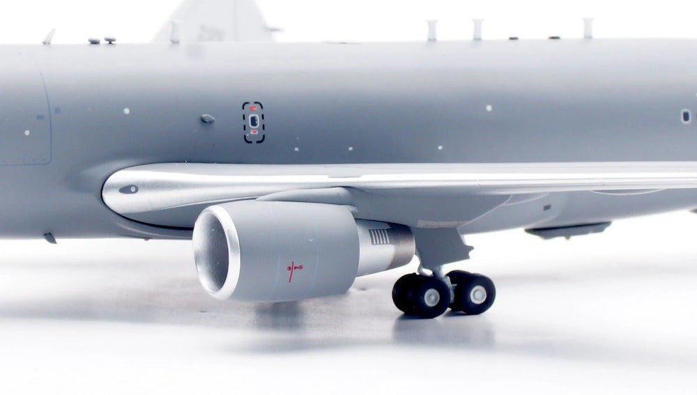 INFLIGHT 200 B(767-2C) US AIR FORCE KC-46A PEGASUS REG: 16-46013