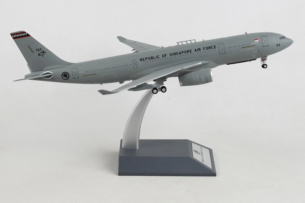 INFLIGHT 200 SINGAPORE AIR FORCE A330-200MRTT
