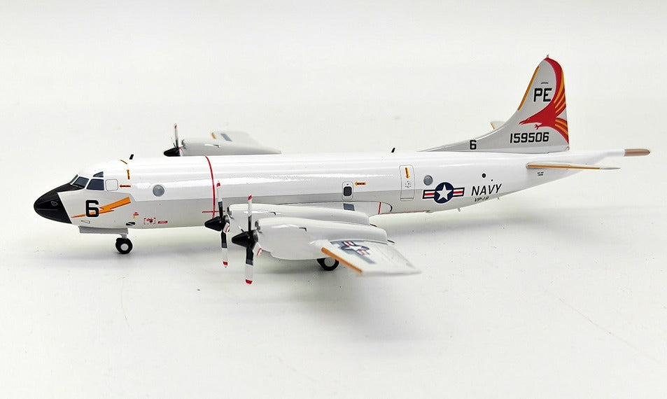 INFLIGHT 200 LOCKHEED P3A ORION US NAVY REG: 15906