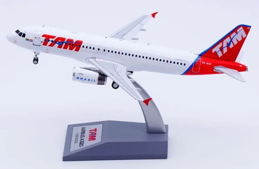 RETRO MODELS A320-232 TAM REG: PR-MAK