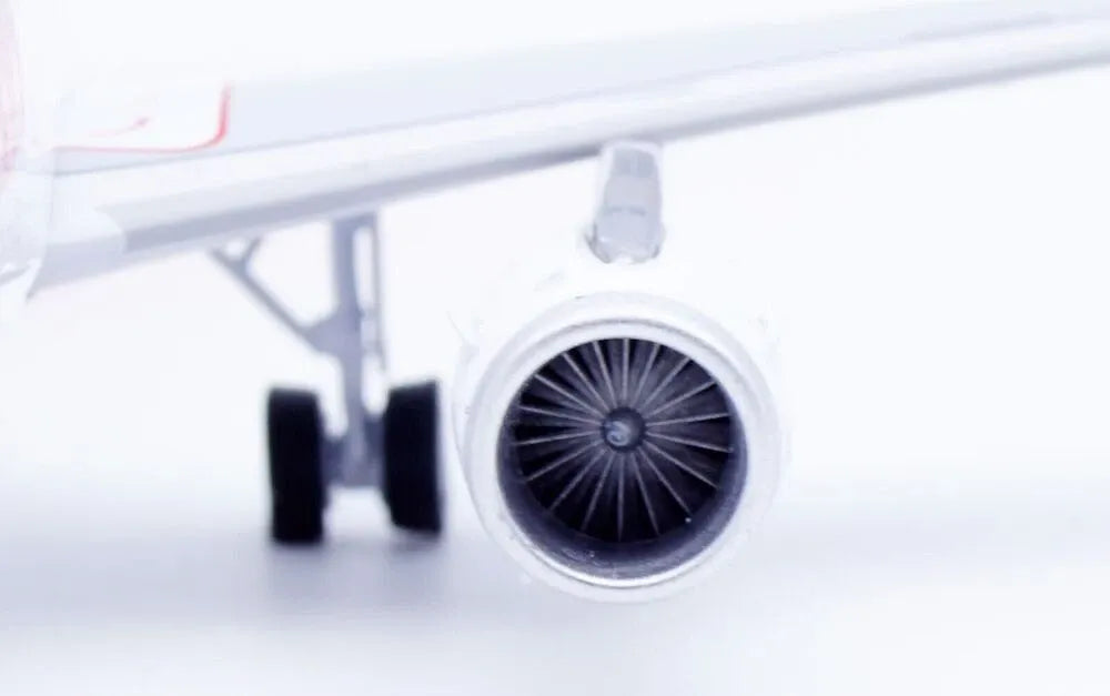 RETRO MODELS A320-232 TAM REG: PR-MAK