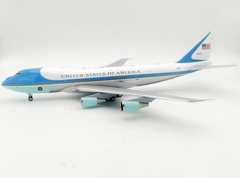 INFLIGHT 200 B747-200 29000 USAF VC-25A PLUS KEY CHAIN