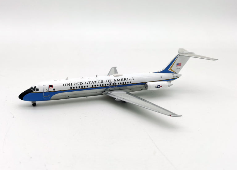 INFLIGHT 200 US AIR FORCE VC-9C (DC-9-32) REG: N681AL
