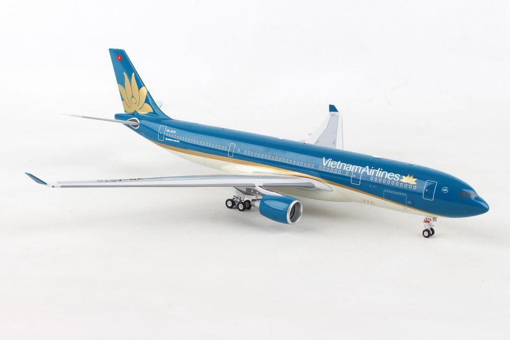 INFLIGHT 200 A330-200 VIETNAM AIRLINES REG: VN-A376