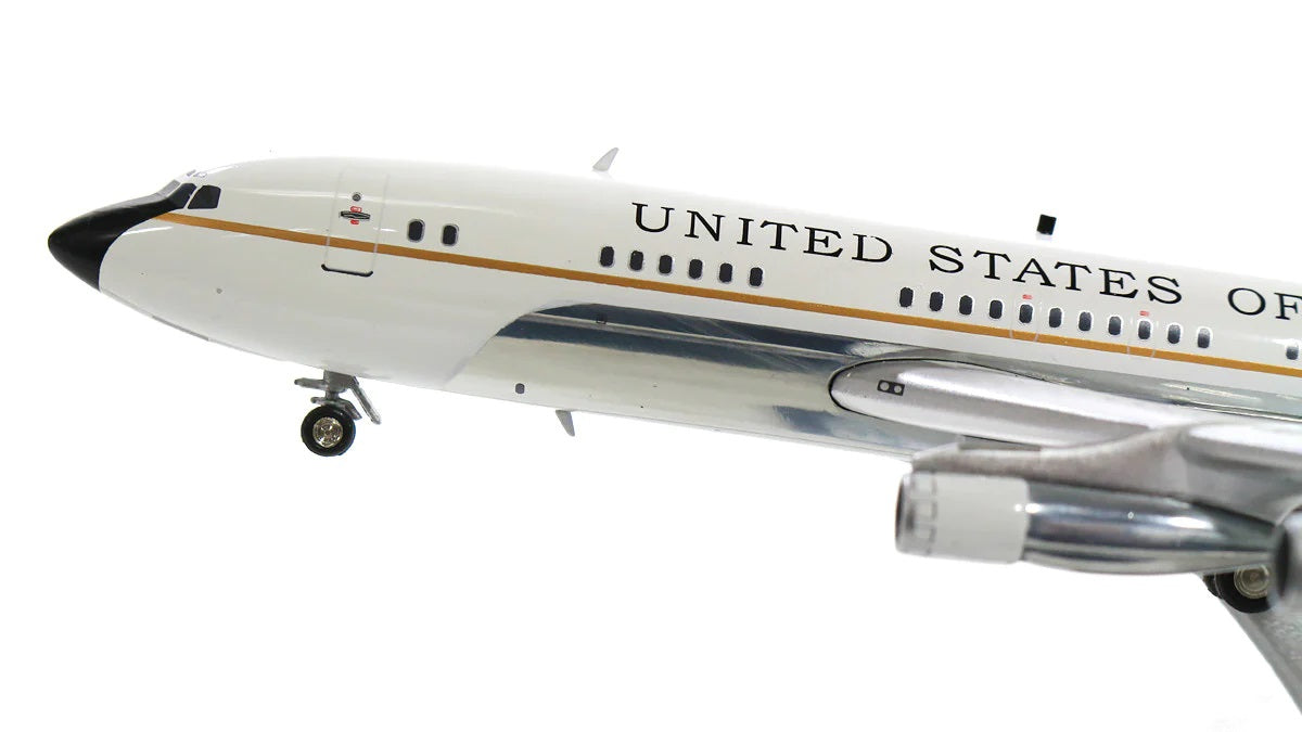 INFLIGHT 200 B707-100 VC-137B USAF "UNITED STATES OF AMERICA" (POLISHED) REG: 58-6972
