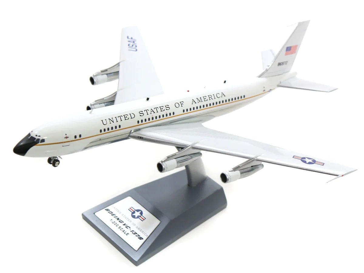 INFLIGHT 200 B707-100 VC-137B USAF "UNITED STATES OF AMERICA" (POLISHED) REG: 58-6972