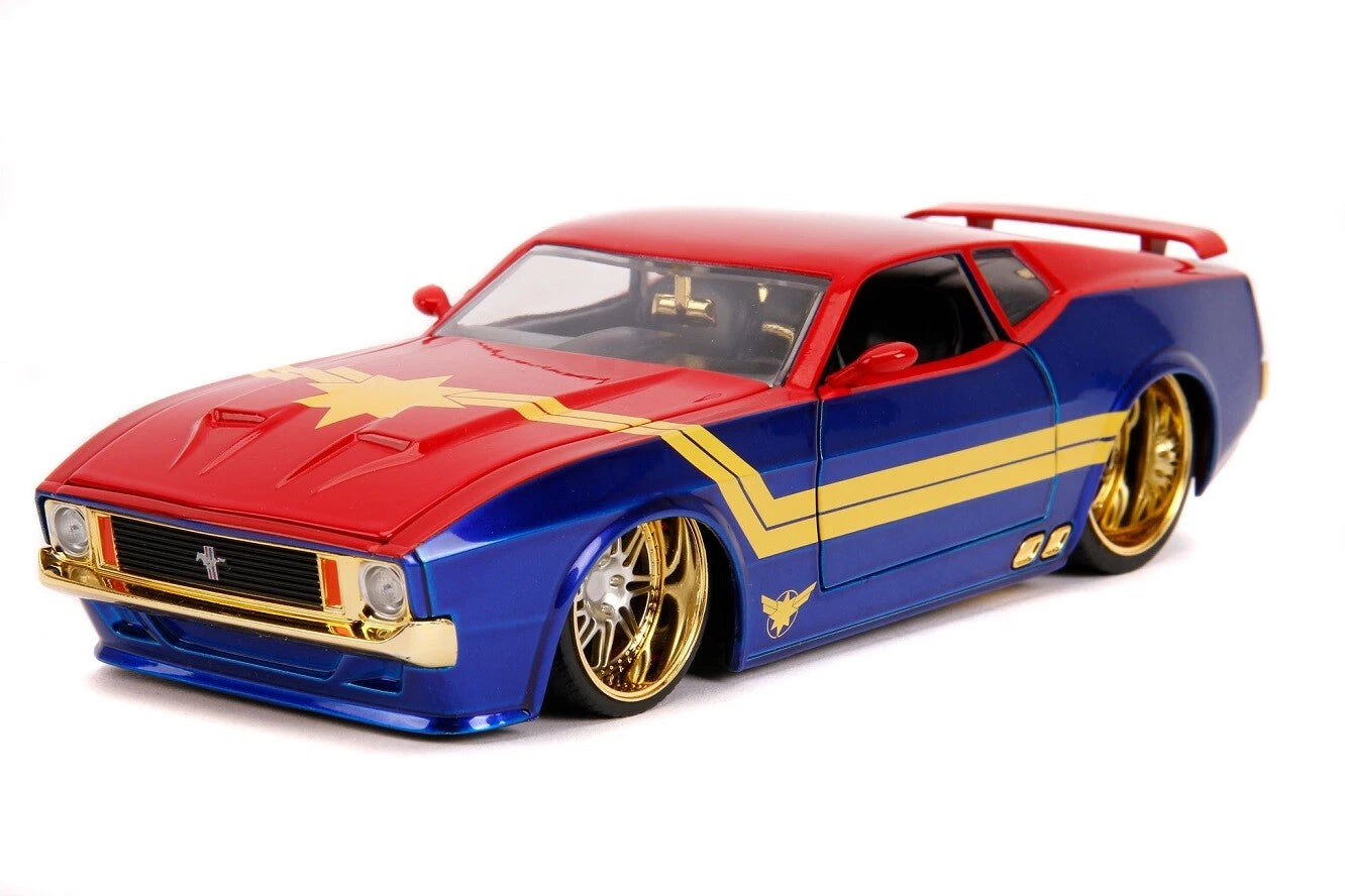 JADA 1973 MUSTANG MACH 1 + CAPTAIN MARVEL FIGURE