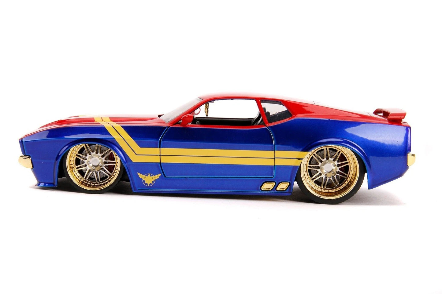 JADA 1973 MUSTANG MACH 1 + CAPTAIN MARVEL FIGURE