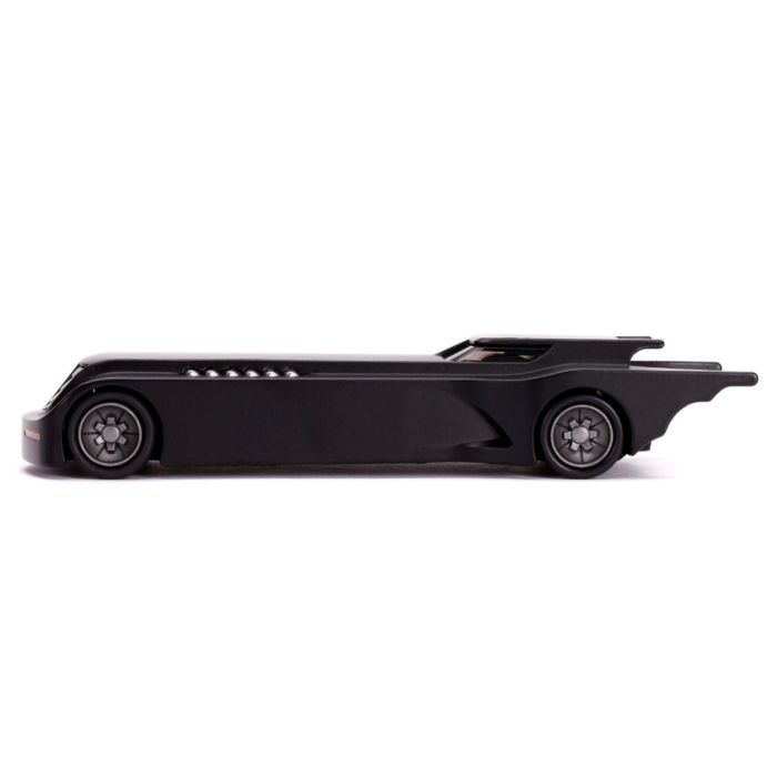 JADA BATMAN BATMOBILE WITH BATMAN FIGURE