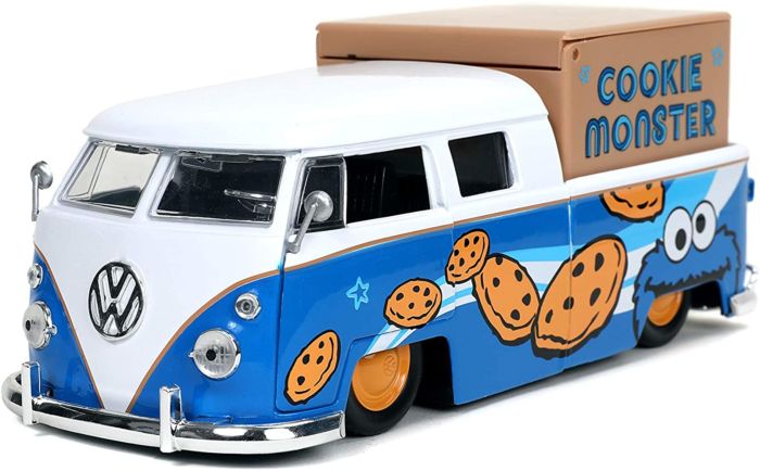 JADA VW BUS AND TALKING COOKIE MONSTER FIGURE