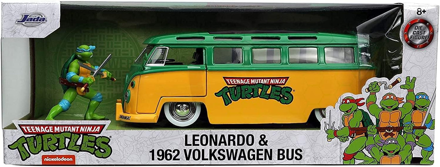 JADA 1962 VW BUS TEENAGE MUTANT NINJA TURTLES WITH LEONARDO FIGURE