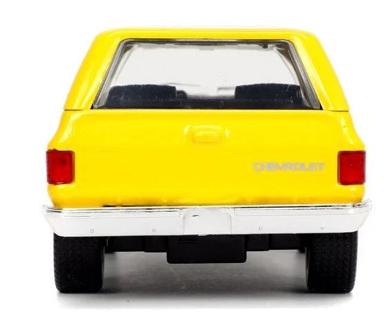 JADA 1980 CHEVY K5 BLAZER & SPONGEBOB FIGURE