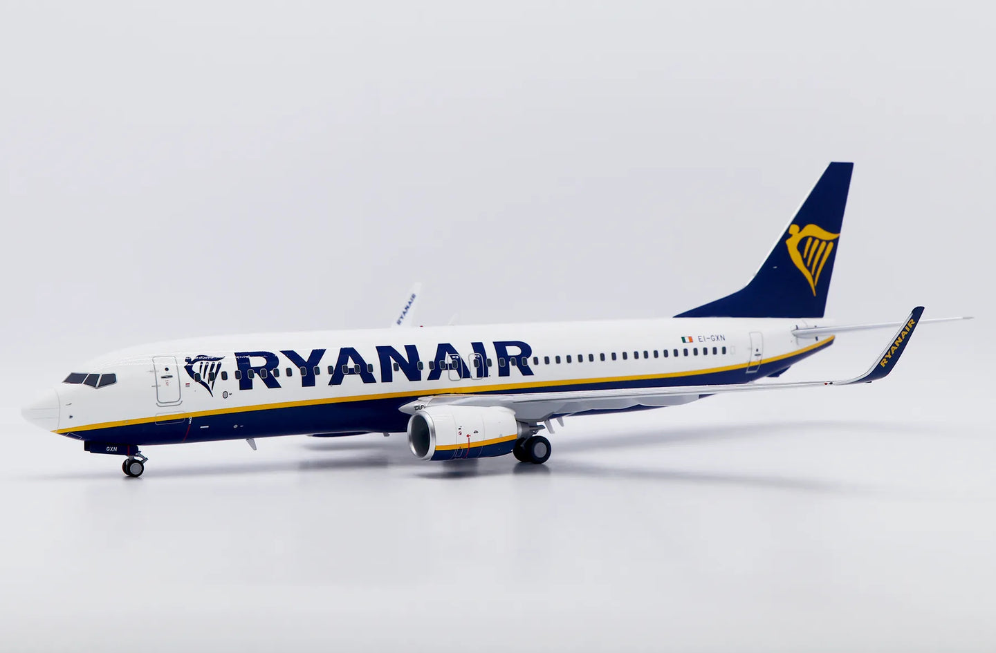 JC WINGS B737-800 RYANAIR REG: EI-GXN