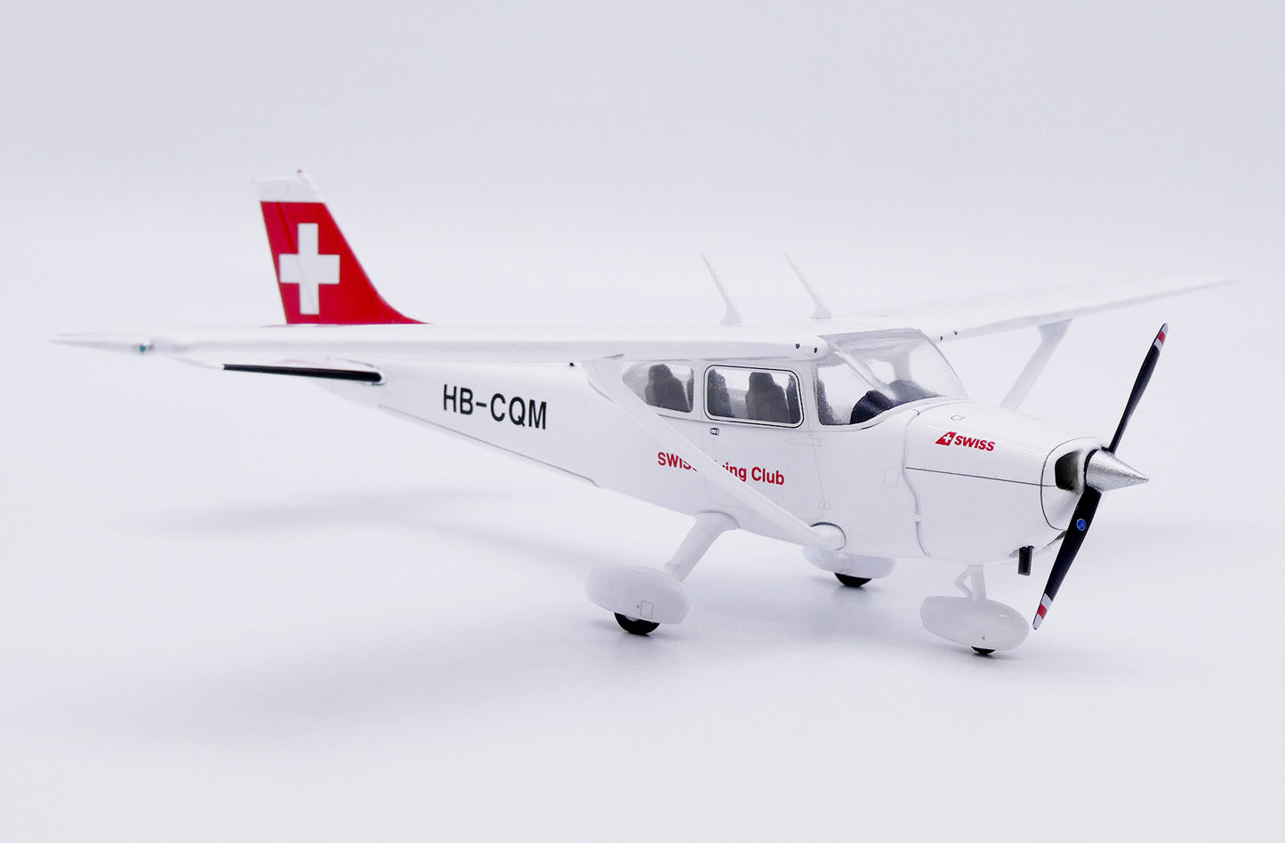 JC WINGS CESSNA 172N SKYHAWK SWISS FLYING CLUB REG: HB-CQM